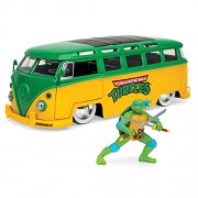 1:24 Scale Diecast - Hollywood Rides - TMNT - 1962 VW Bus w/ Leonardo