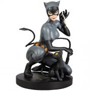 DC Designer Series Statues - 1/6 Scale Catwoman (By Stanley Artgerm Lau)