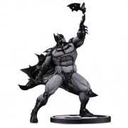 Batman B&W Statues - Batman By Freddie E. Williams II