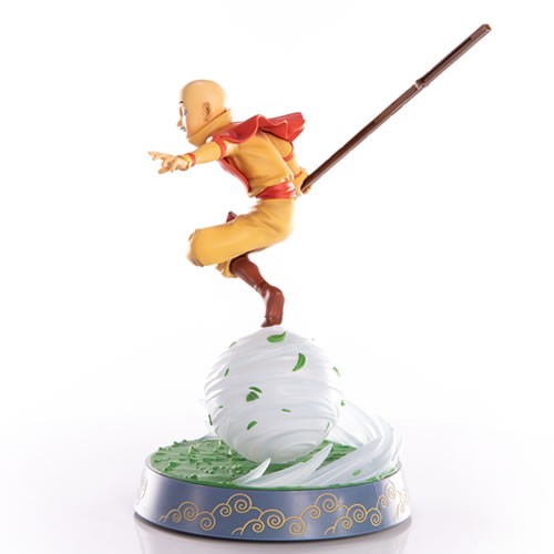 Avatar: The Last Airbender Statues - Aang (Standard Edition)